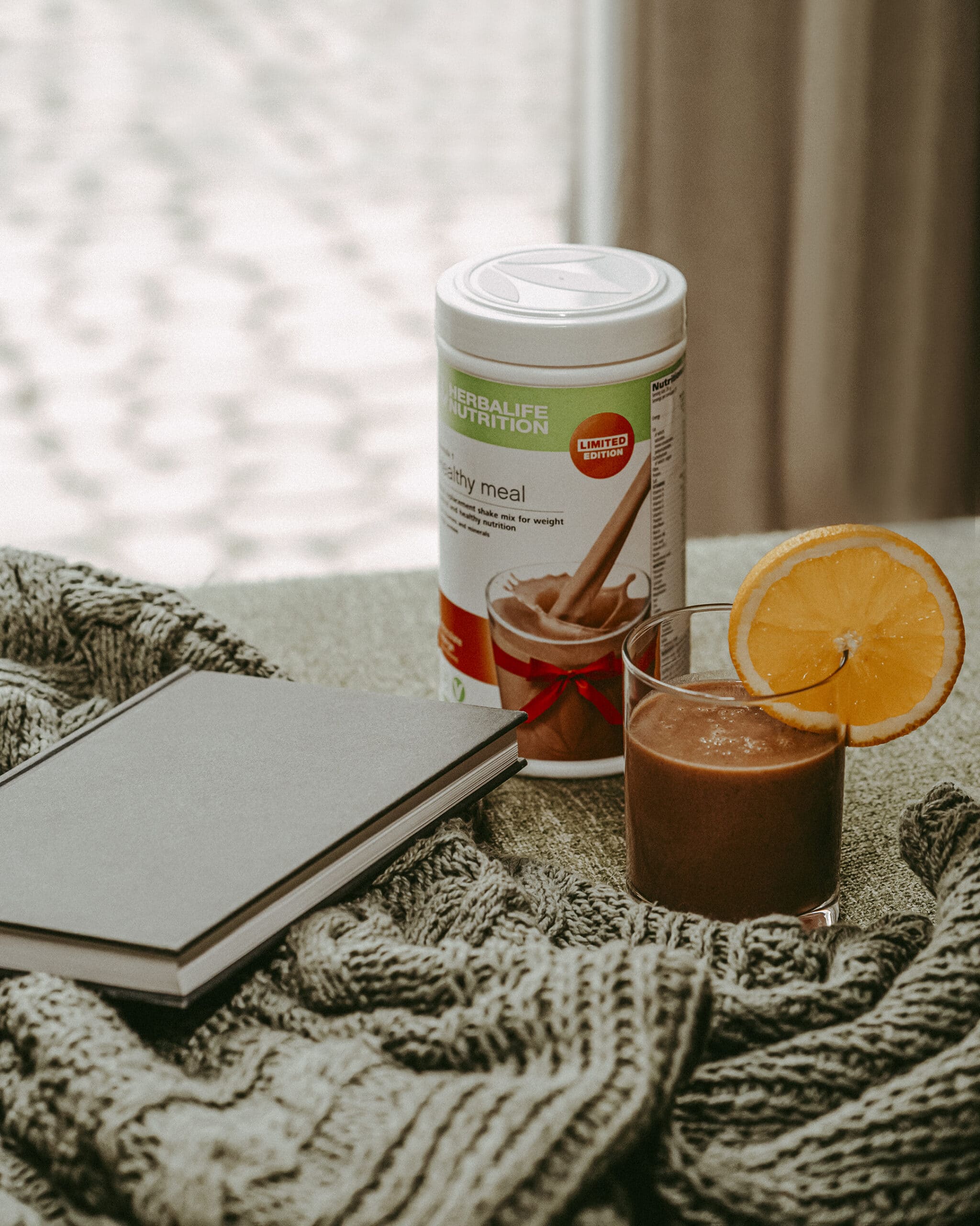 Czekoladowo pomarańczowy koktajl Herbalife Edycja limitowana F1 o smaku czekoladowo-pomarańczowym 550g - obrazek 2